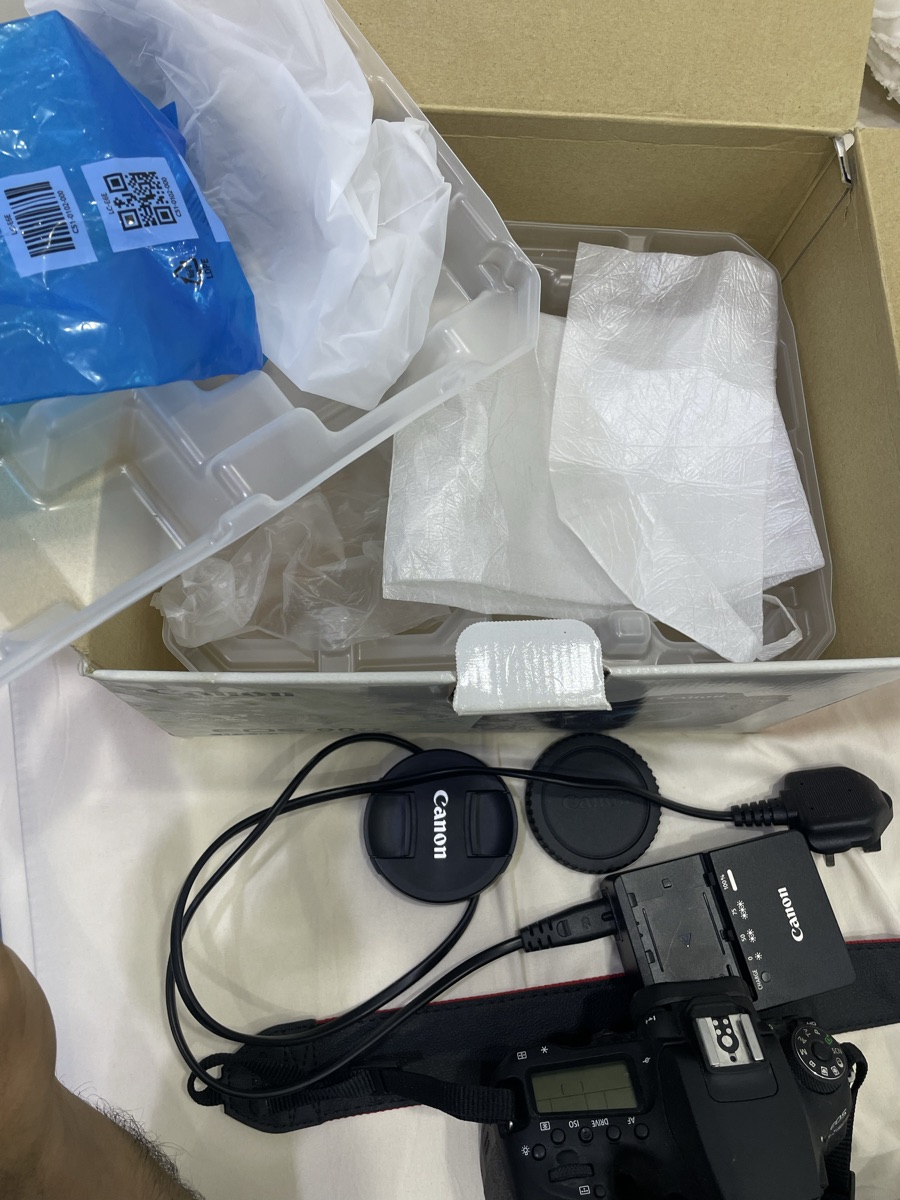 Camera canon 90D - Image 8