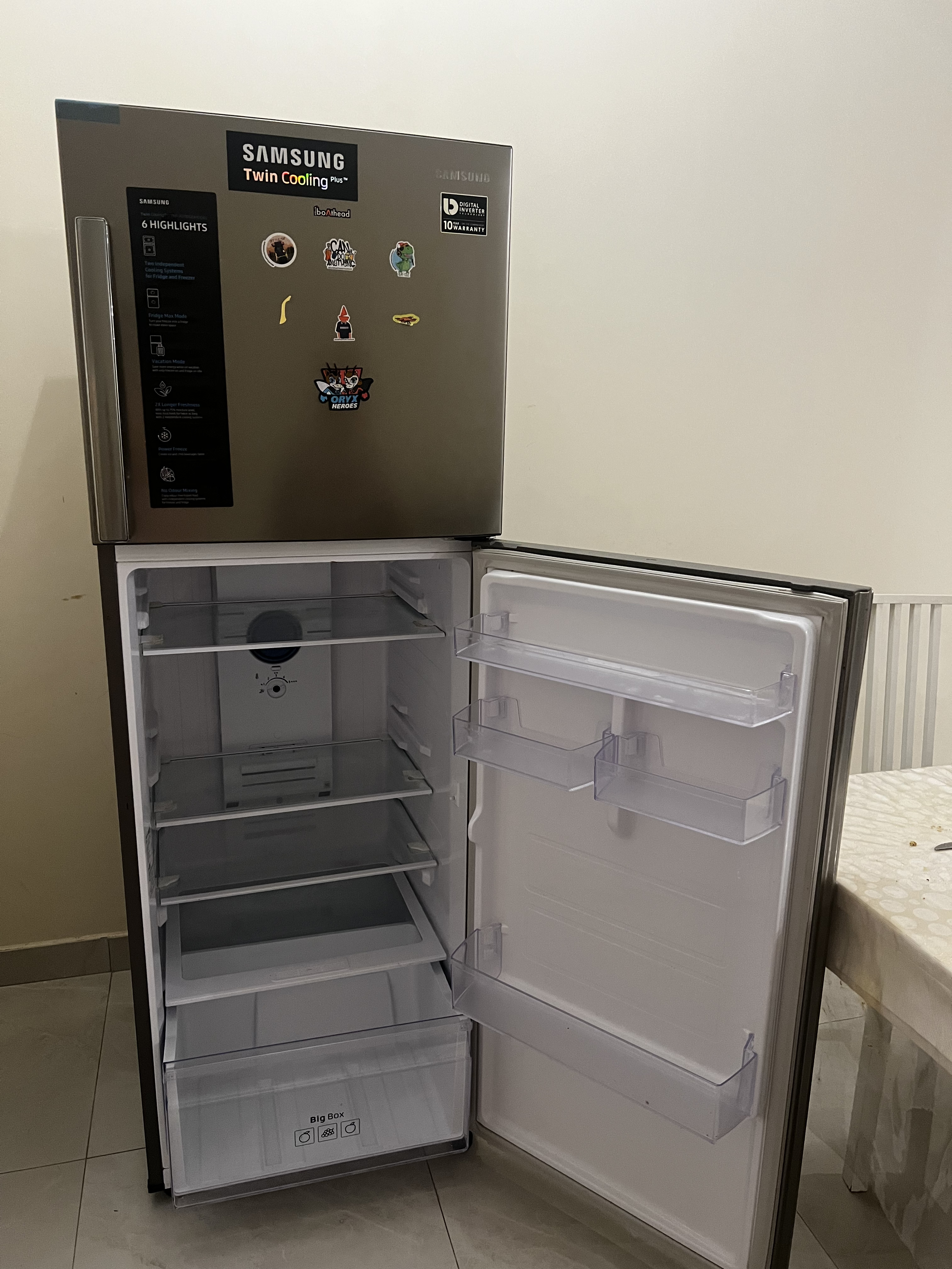 Refrigerator almost new - Image 3