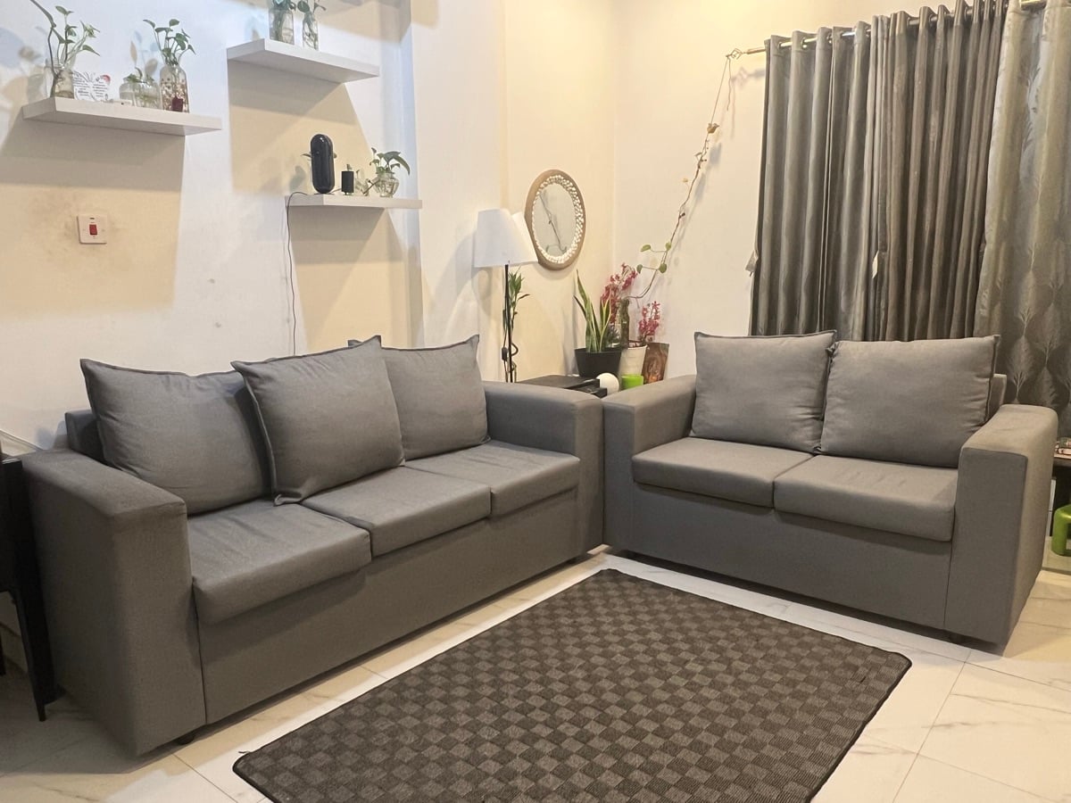 5 seater sofa for sale - Image 3