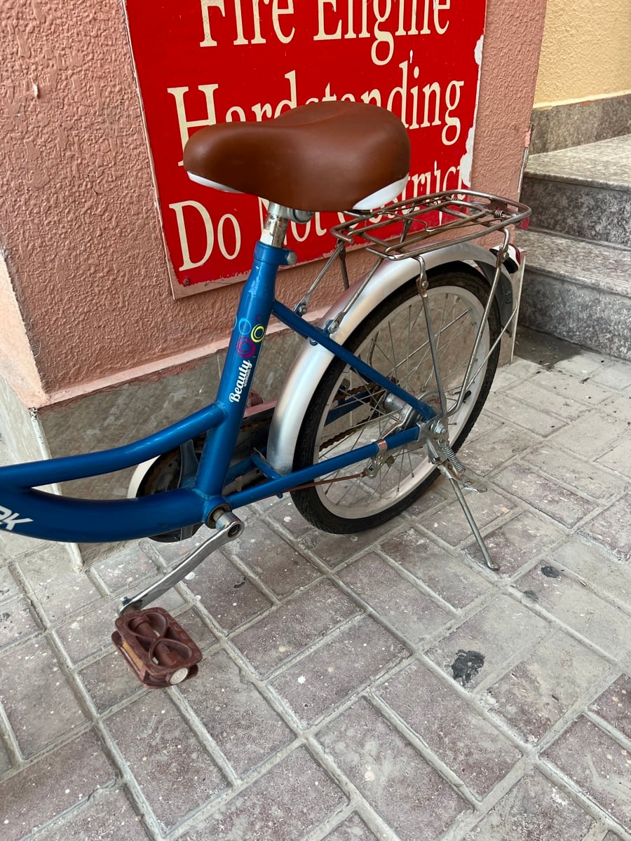 2 Used bicycles - Image 4