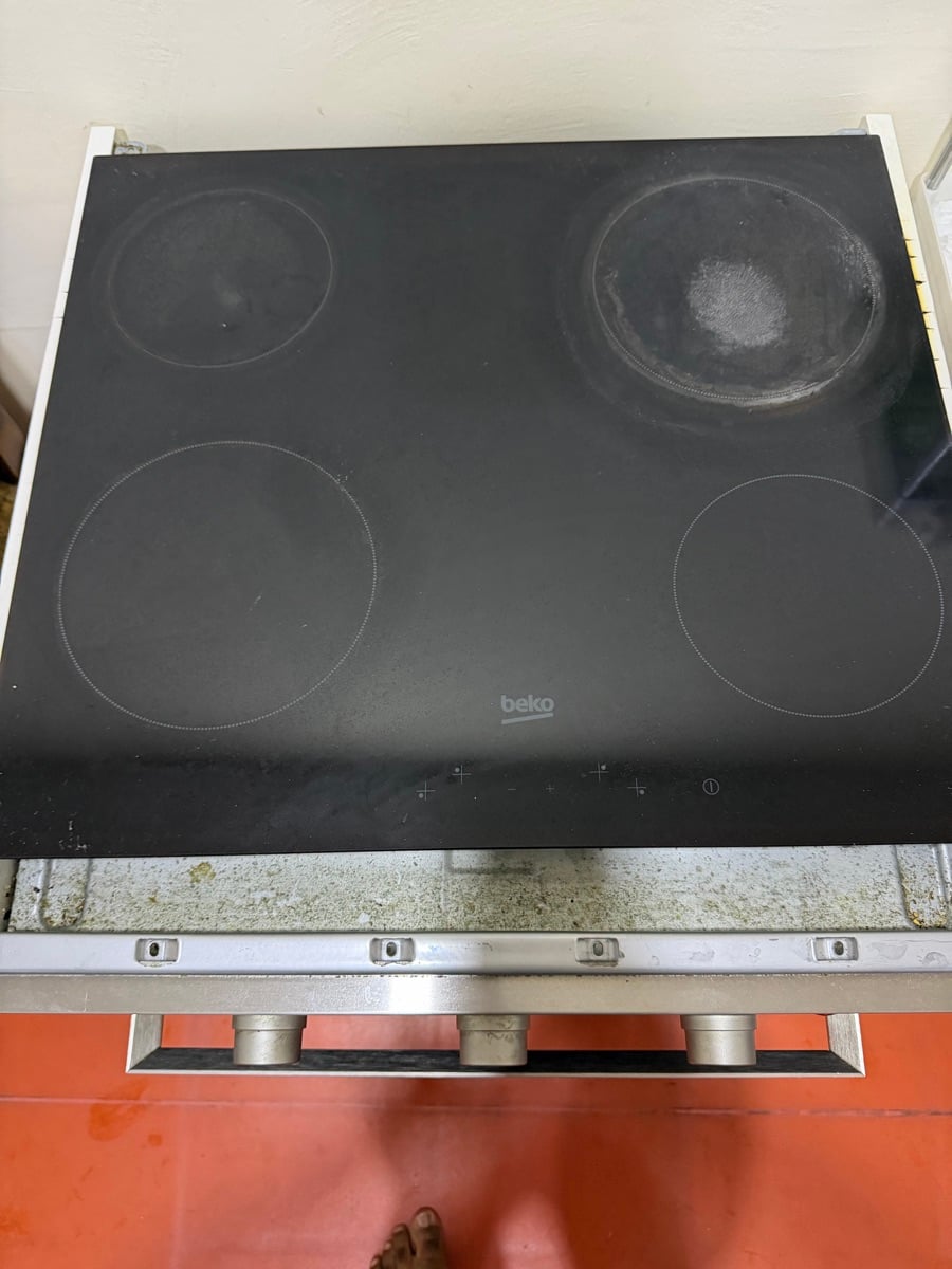 Electric Burner and Oven - Image 3