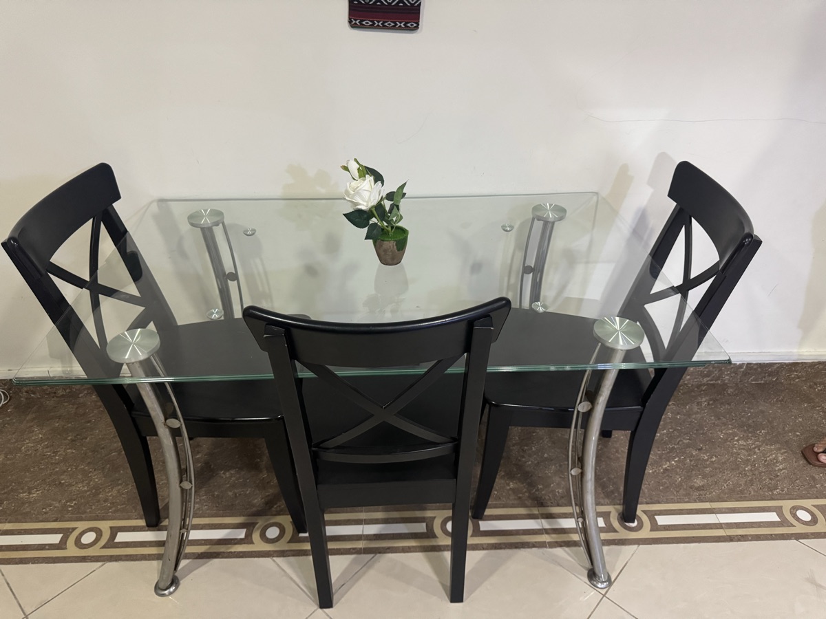 Dining Table with Chairs - Image 2
