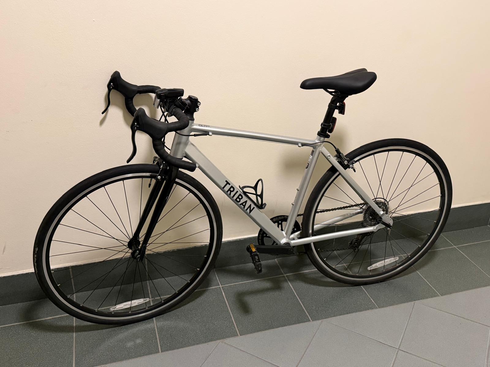 Triban RC 100 Road Bike - Image 1
