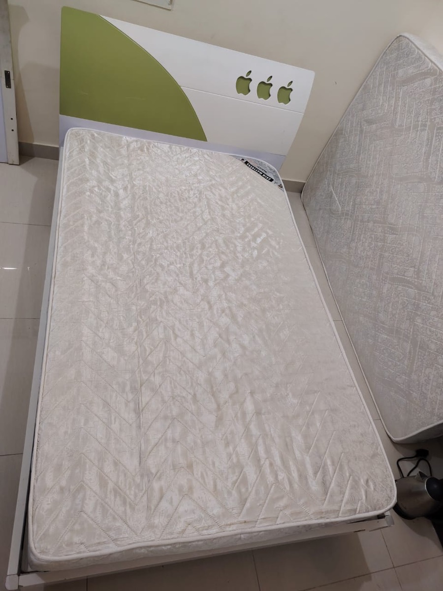Small Double Bed with mattress - Image 3