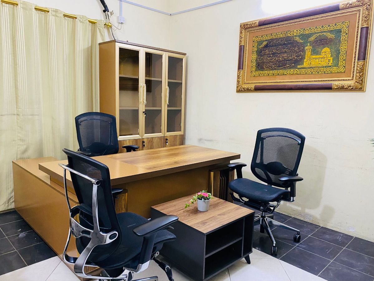 Used office desk and chair buy and sell 55157083 - Image 7