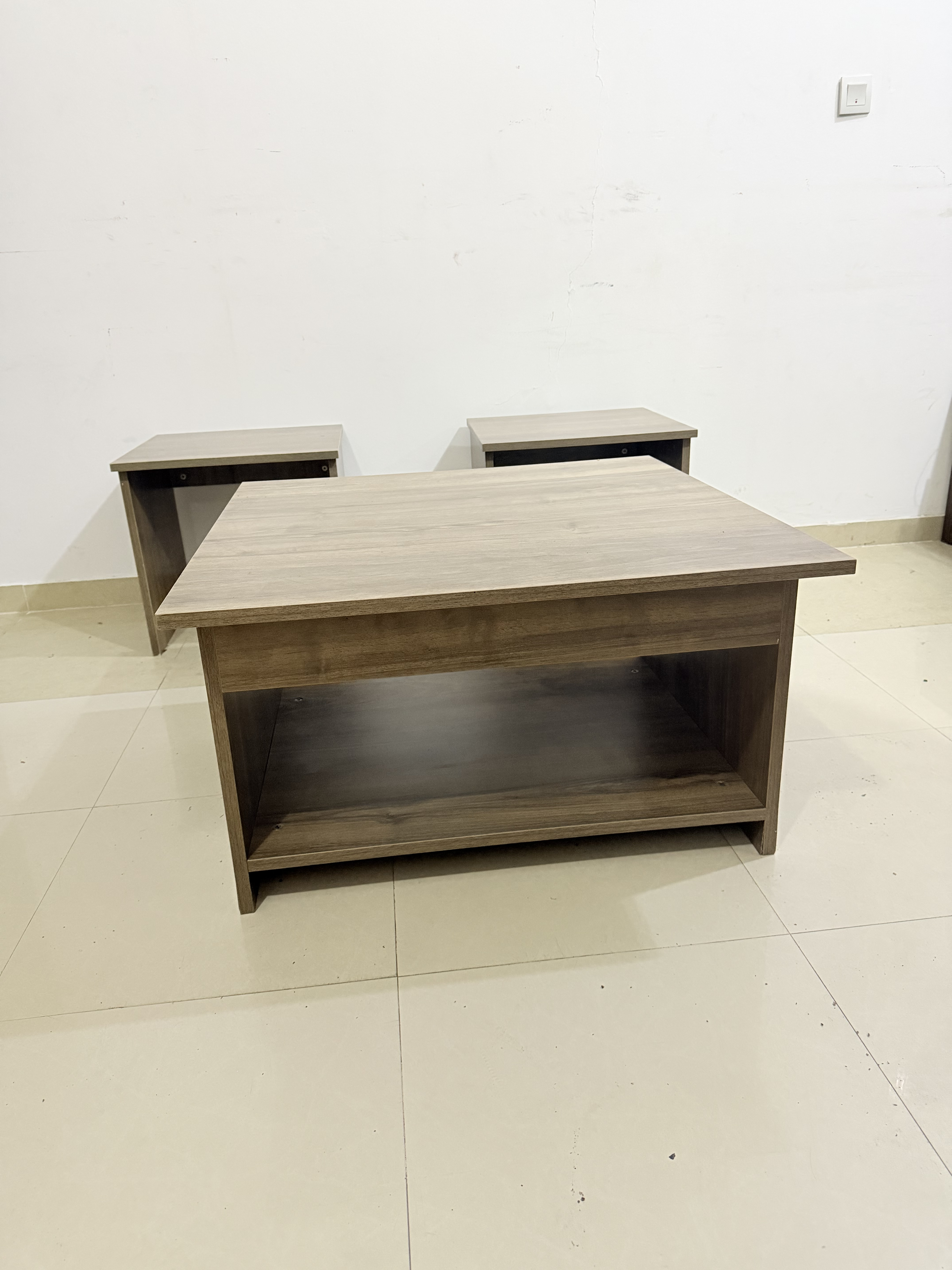 Urgent Sale home centre Living room Table set   - Image 3