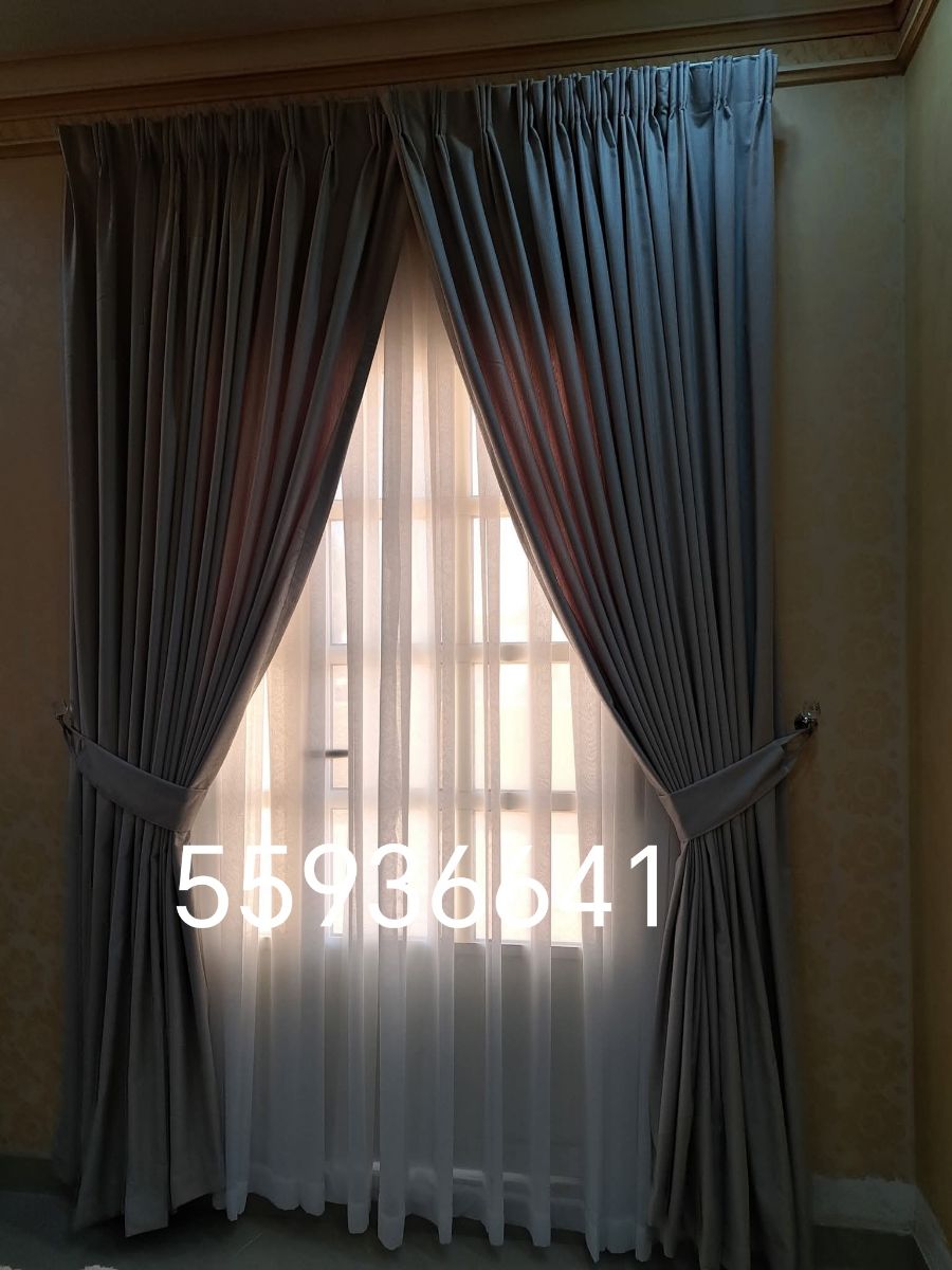 Curtain and sofa carpet - Image 13