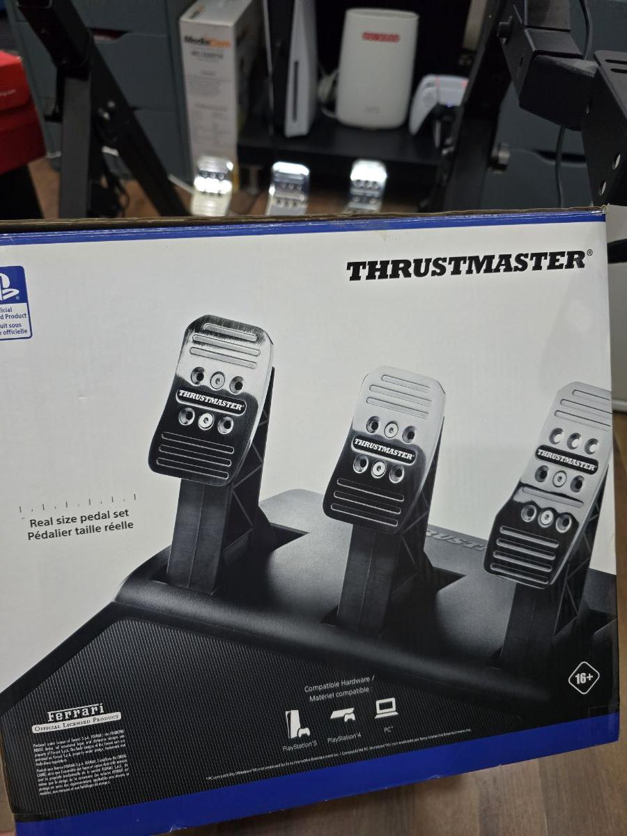 Next Level Racing Wheel Stand 2.0 + Thrustmaster T300 Ferrari Integral Racing Wheel Alcantara Edition + TH8A Shifter - Image 12