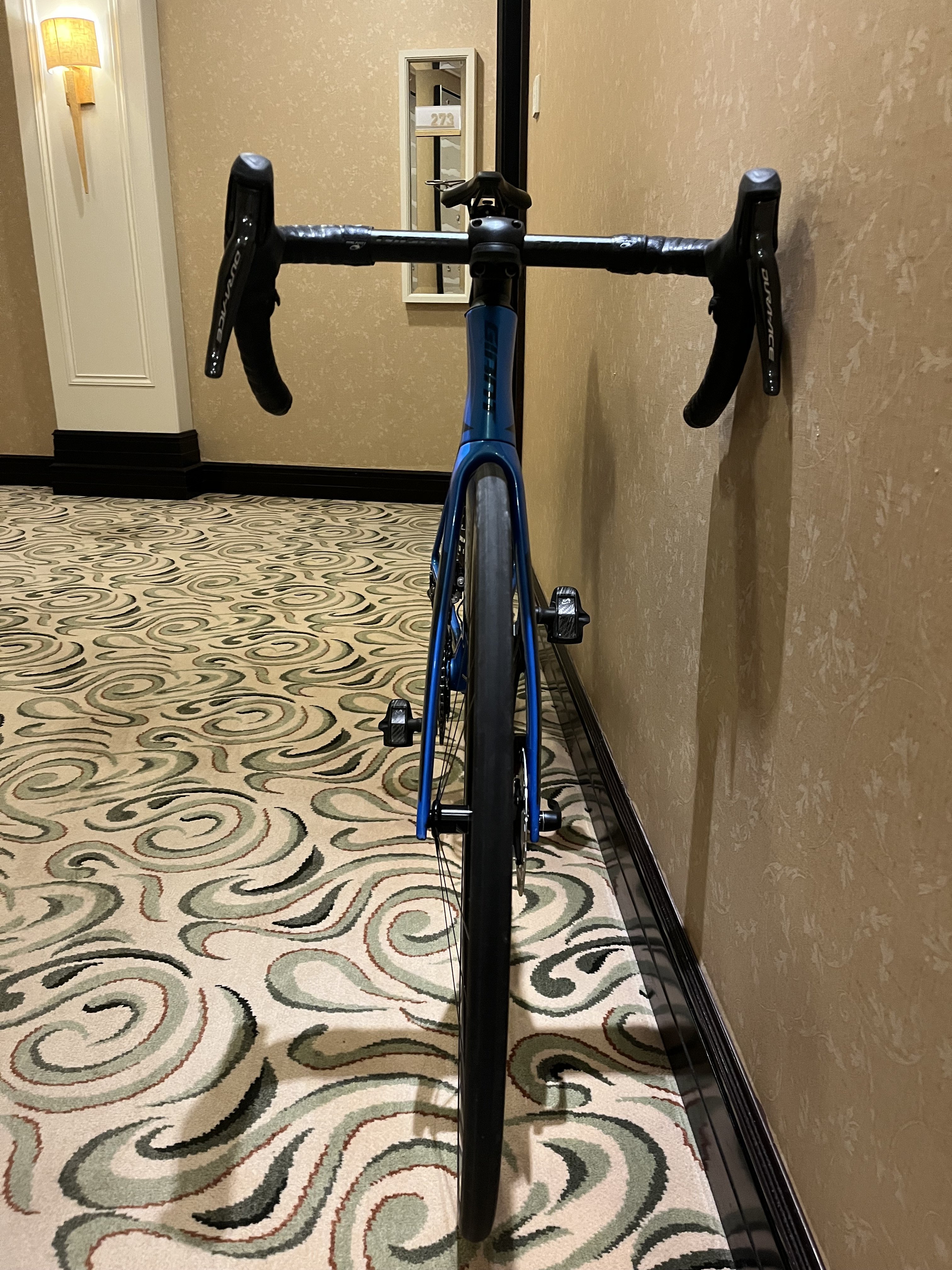Road bike excellent condition for sake - Image 2