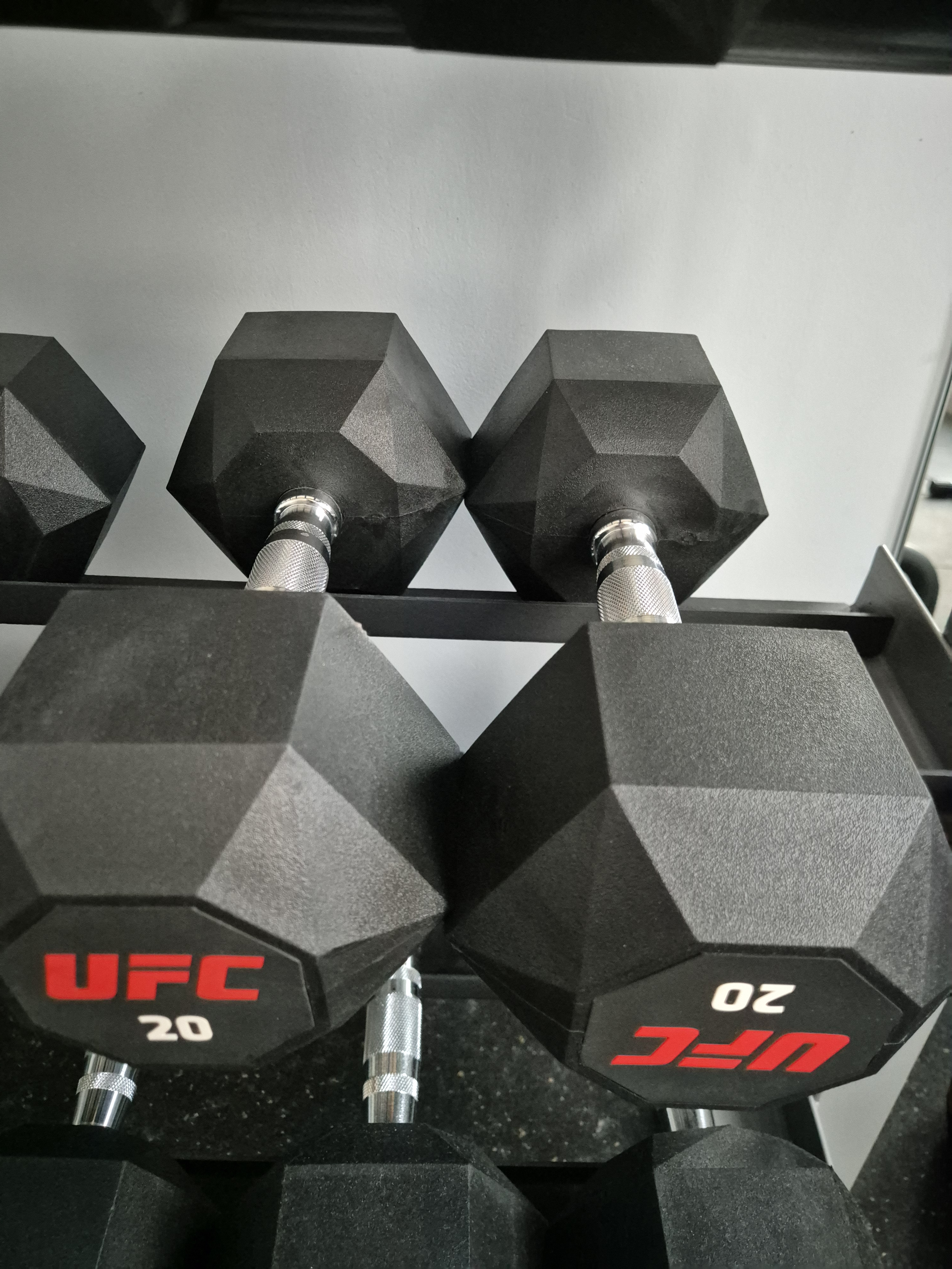 Brand new UFC Octagon Dumbble for sale - Image 2