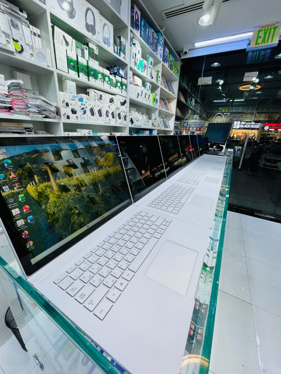 MICROSOFT SURFACE 
 ▪️CORE i5 8th
 ▪️8GB RAM 
 ▪️256 Gb SSD NVME
 ▪️WINDOWS 11
 ▪️TOUCH SCREEN - Image 3