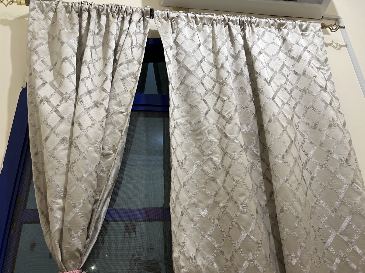 2 Window Curtains - Image 1