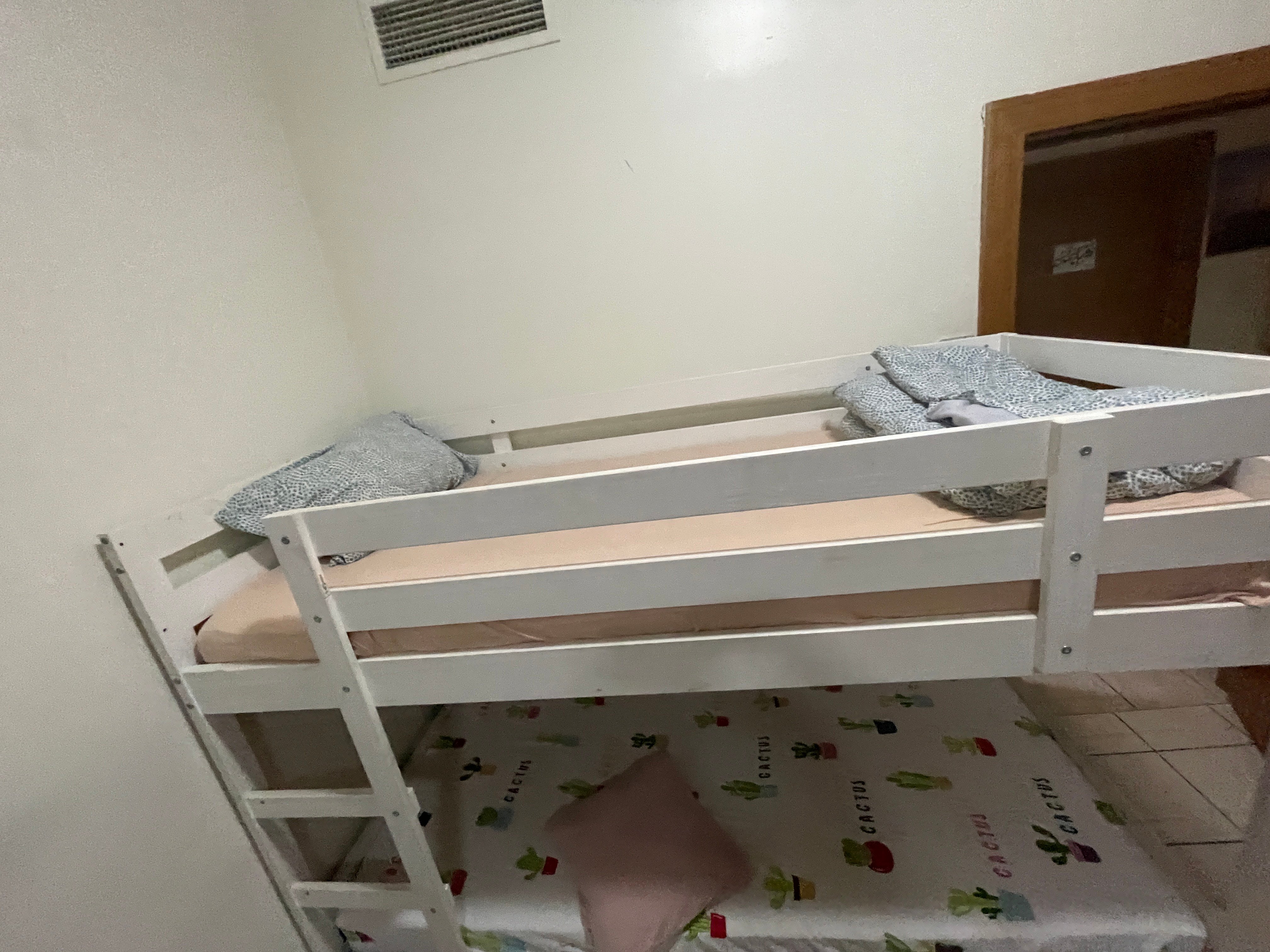 Bunk bed for 800 - Image 1