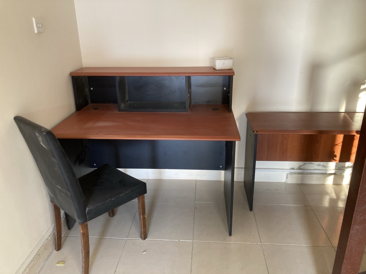 Office tables - Image 2