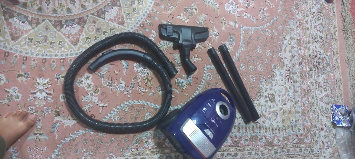 Midea vacuum Cleaner - Image 4