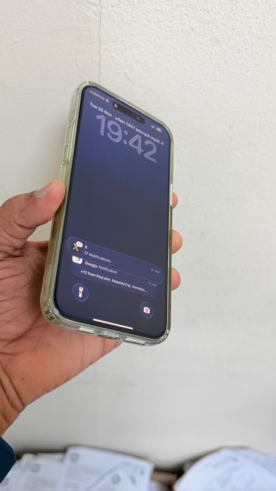 I Phone 15 pro max Silver - Image 5