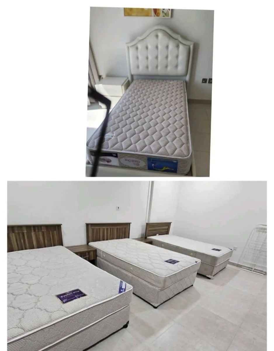 Qatar Airways furniture - Image 2