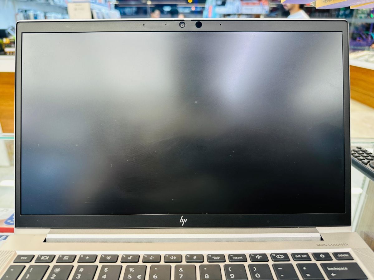 HP ELITEBOOK 830 G8 - Image 2