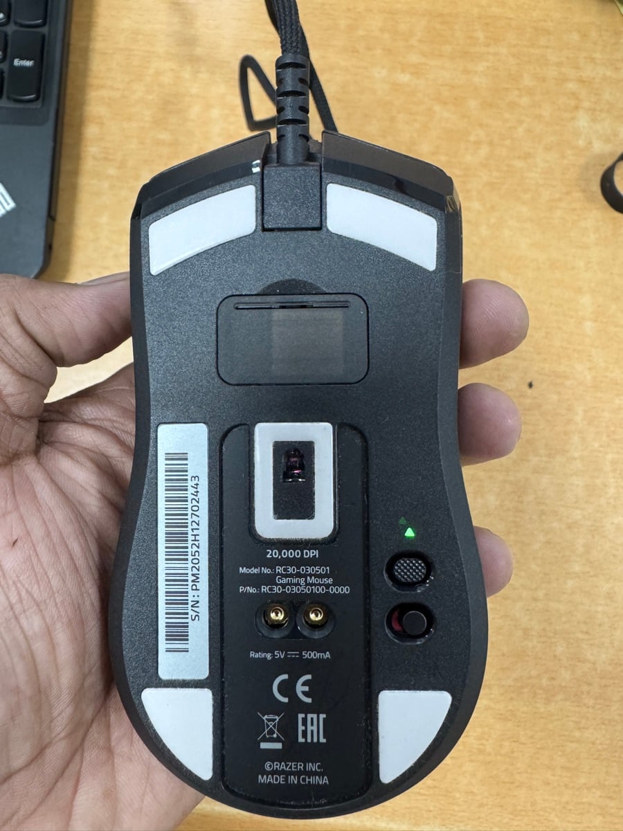 Razer Viper Ultimate Hyperspeed Lightest Wireless Gaming Mouse - Image 4