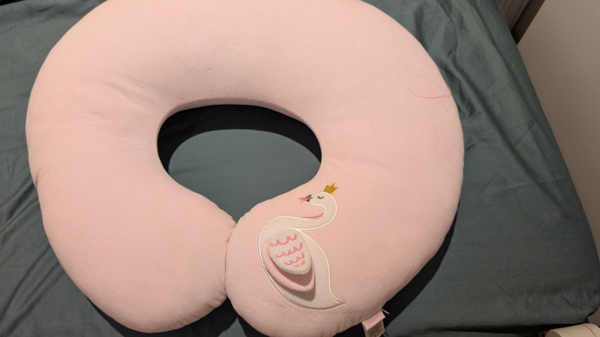 Nursing  Pillow - Image 3
