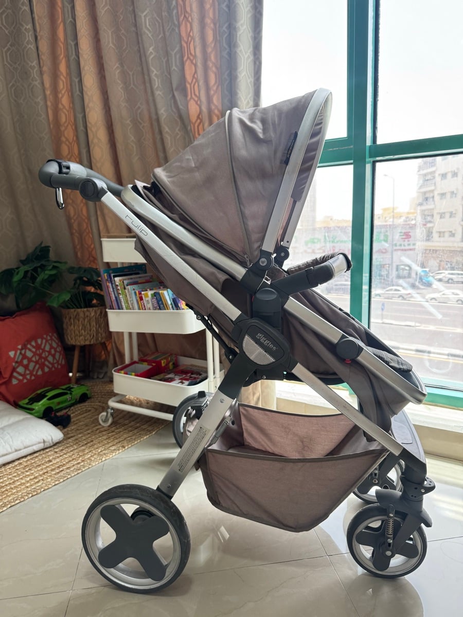 Giggles tulip convertible pram/stroller - Image 2