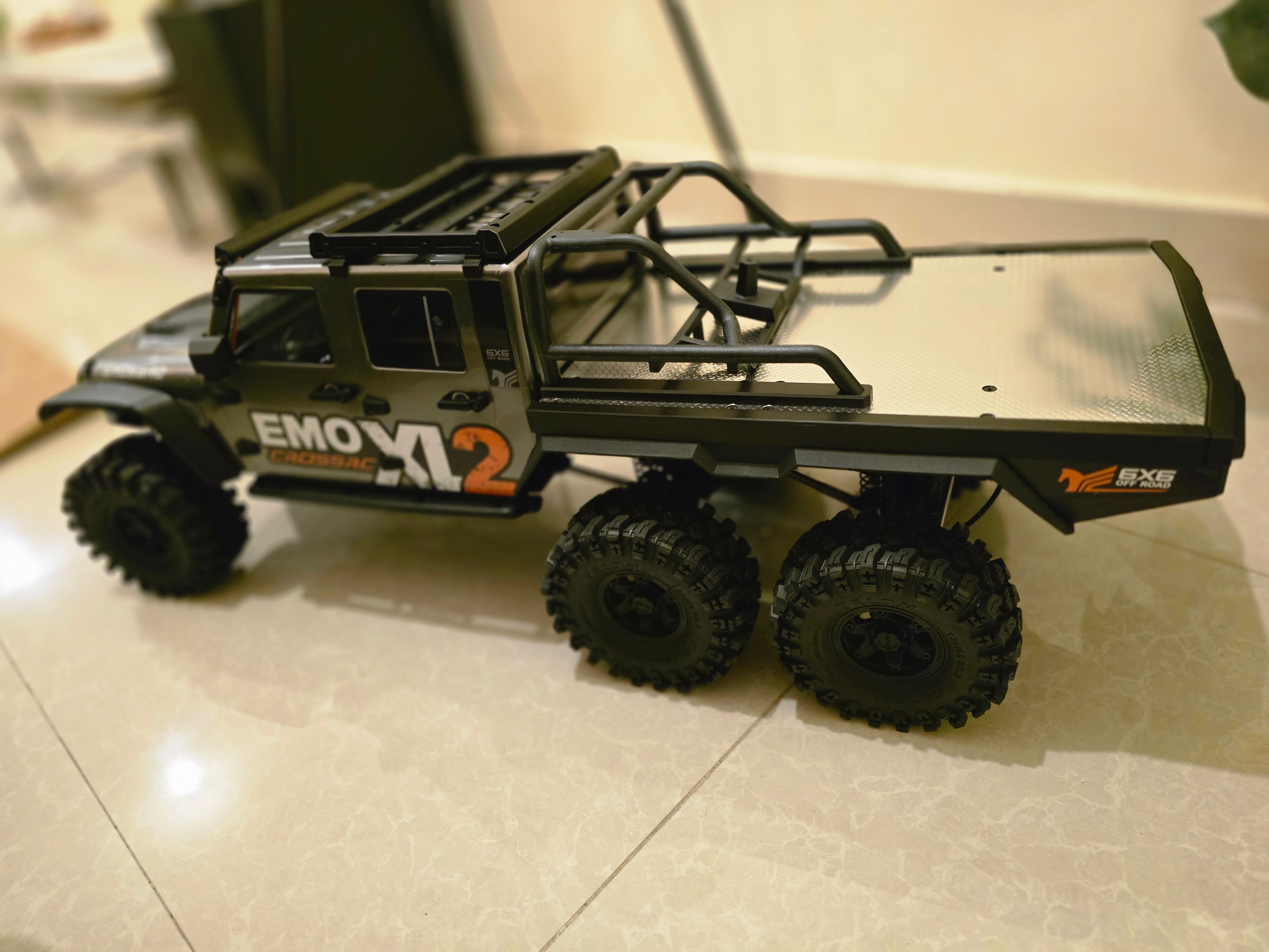 ?️?CrossRC -  1/8 scale Emo XL 2 [BRUSHLESS MOTOR, NEVER USED] - Image 3