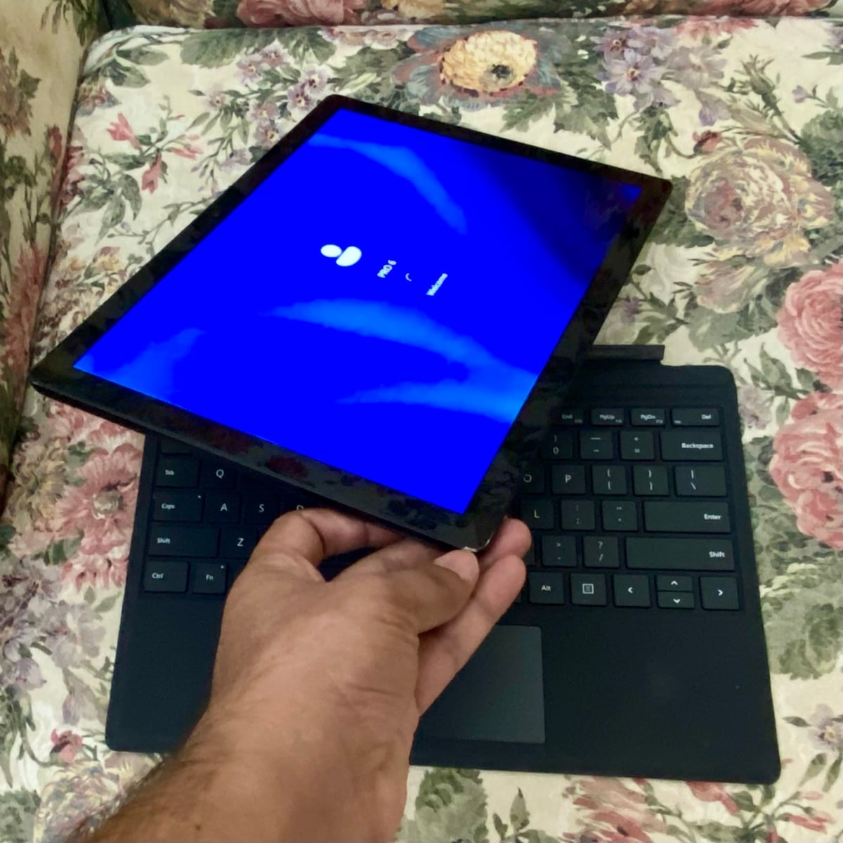 Microsoft Surface Pro 7, Core i7 Processor 10 Generation - Image 1
