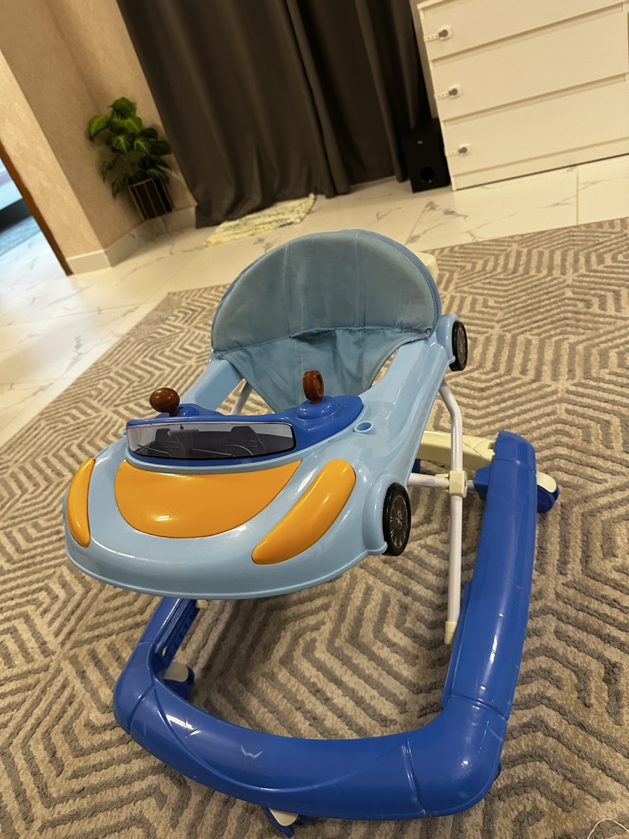 Baby walker - Image 1