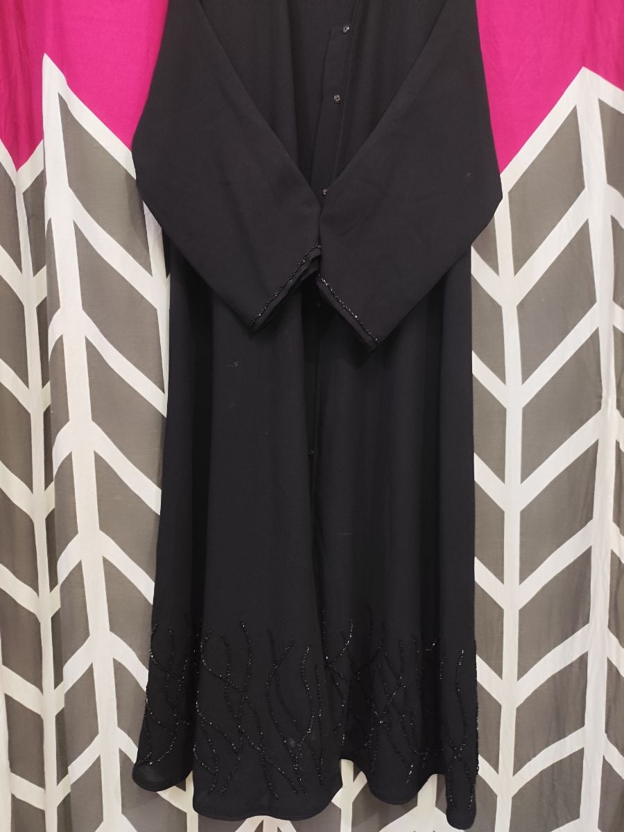Used Abaya each 10 riyal only - Image 12