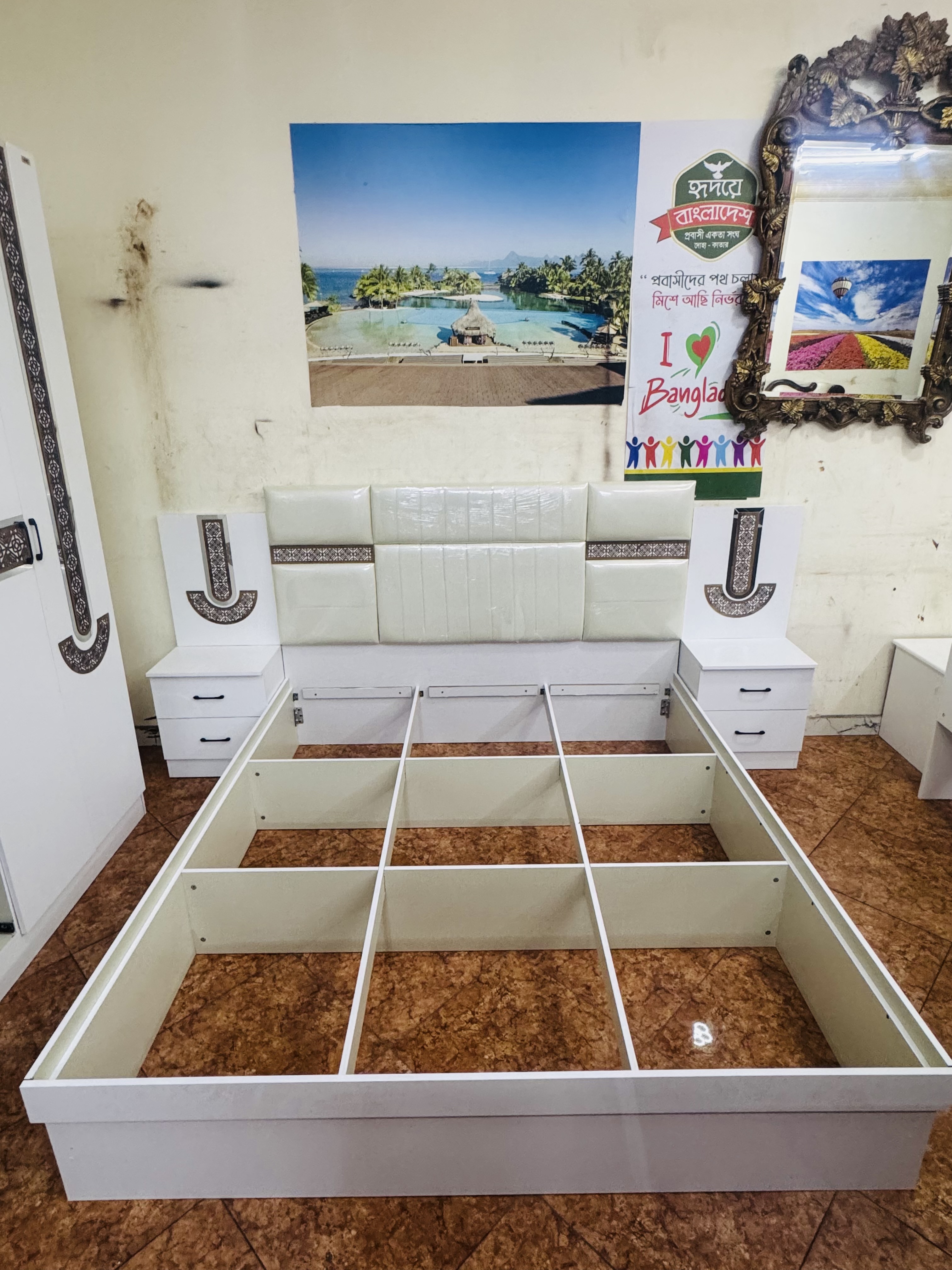 Luxurious Bedroom Set For Sale.Please Call Or What's app - Image 4