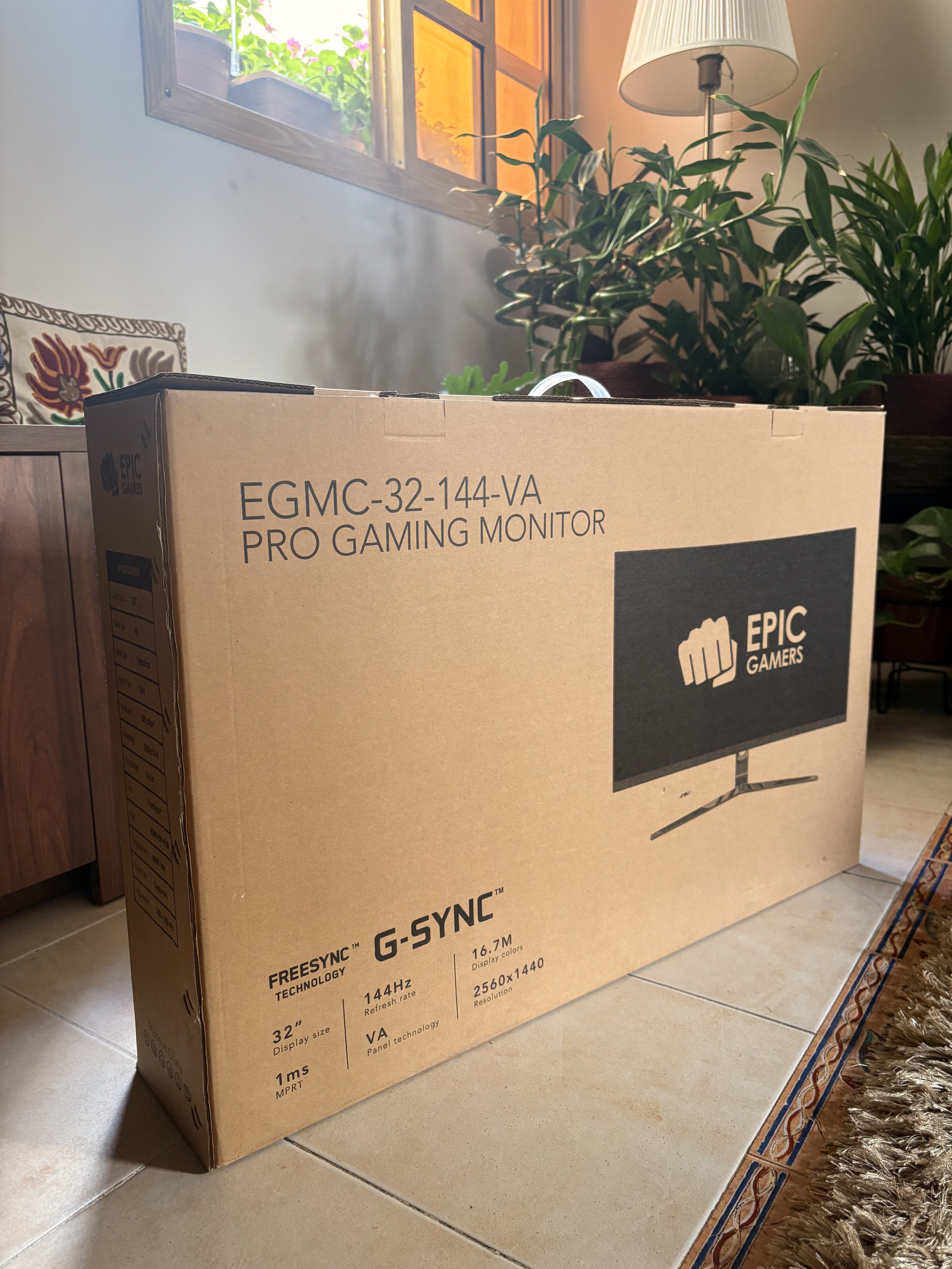 Epic gamers 32" 144Hz Curved 1440p monitor - Image 1