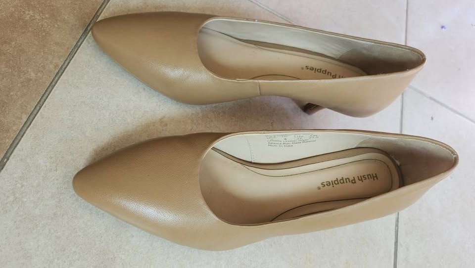 Hush puppies leather shoes - excellent condition - Image 3