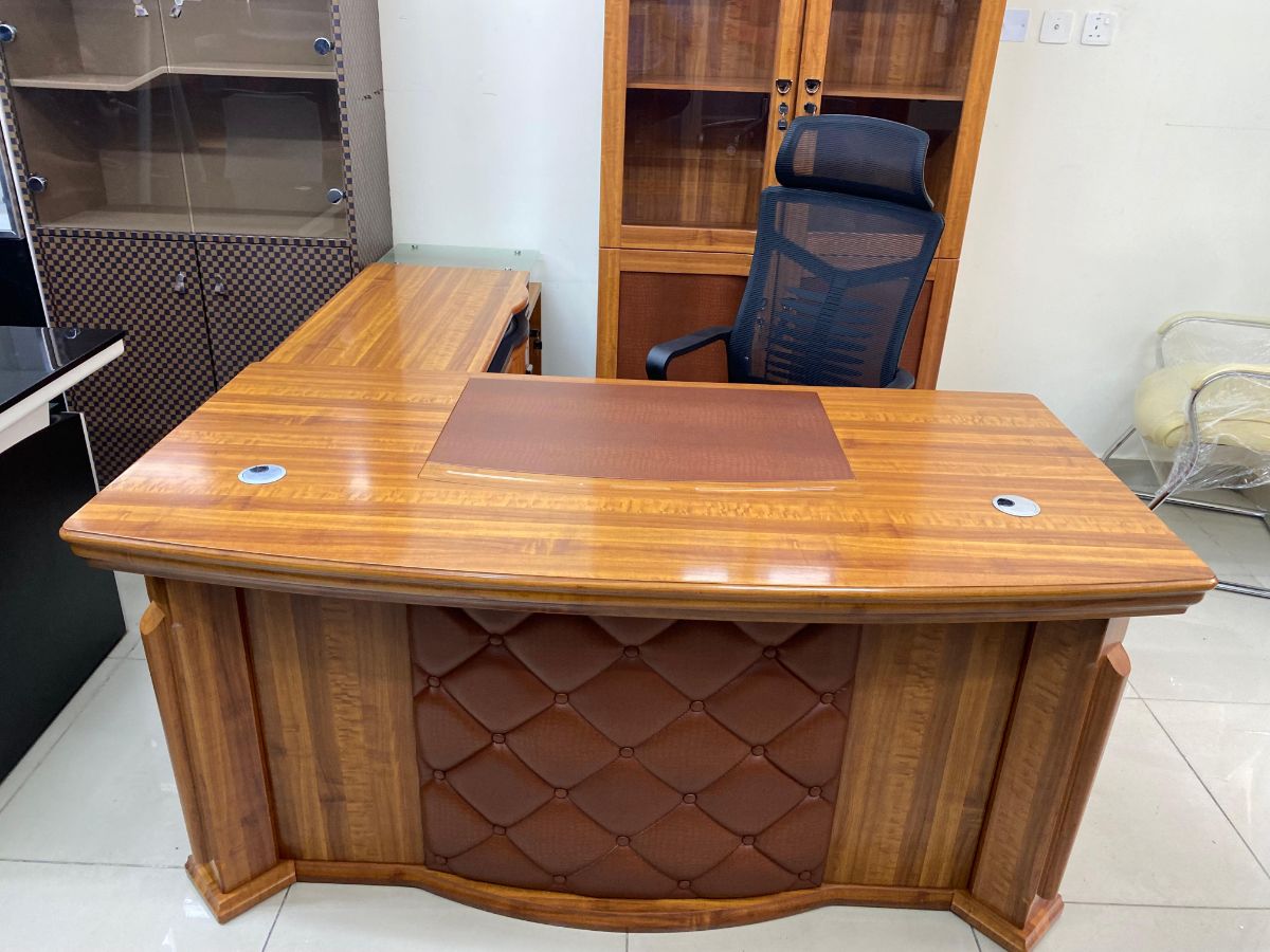 Used office desk study table metting table reception workstation sofa buy sell  33270617 - Image 3