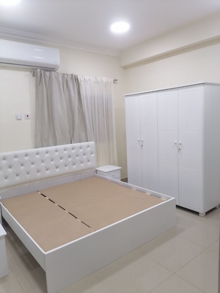 For sale full bed room set - Image 9