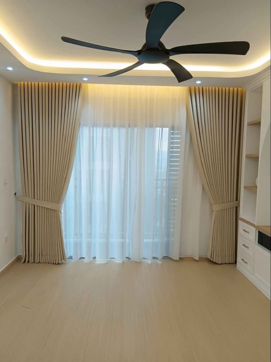 New model curtains selling and fixing available - Image 15