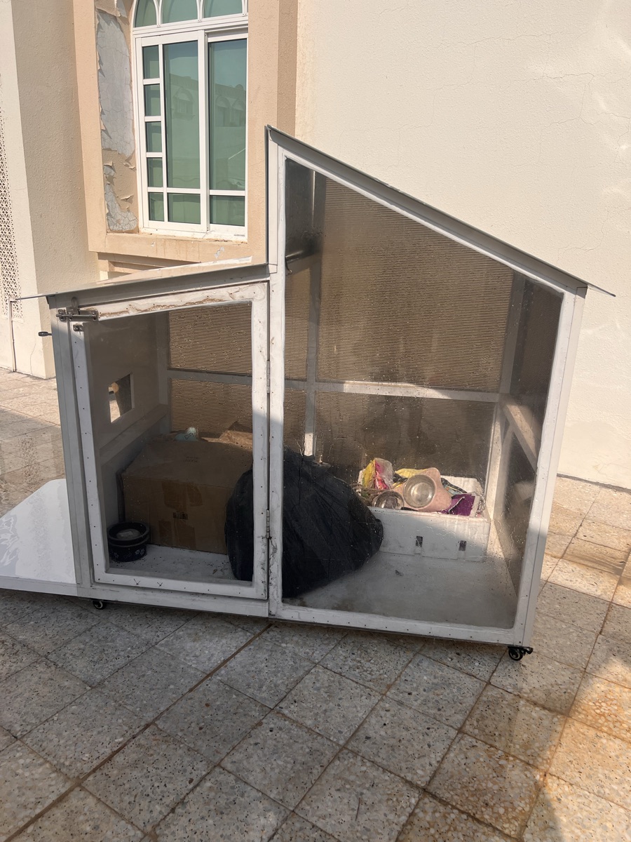 Dog House - Image 4