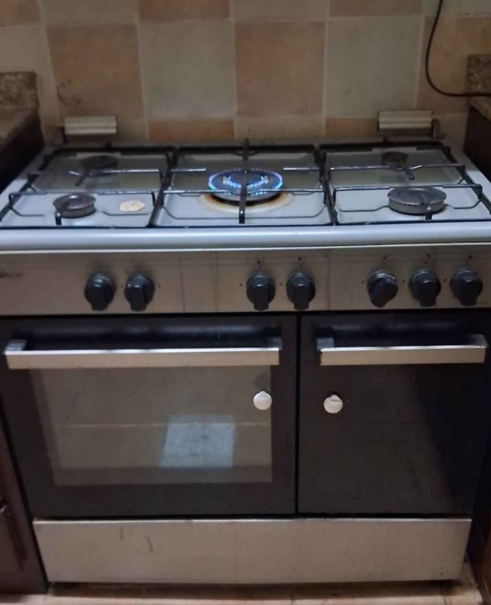 Household Items furniture,Cooking stove,Freeze,Washing machine, bed,dreesing table for Urgent Sale (Leaving Country) - Image 5