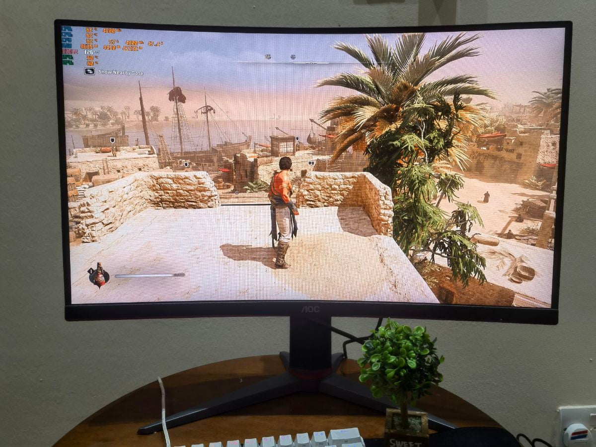 AOC 27" CURVED 240HZ FULL HD GAMING MONITOR - Image 1