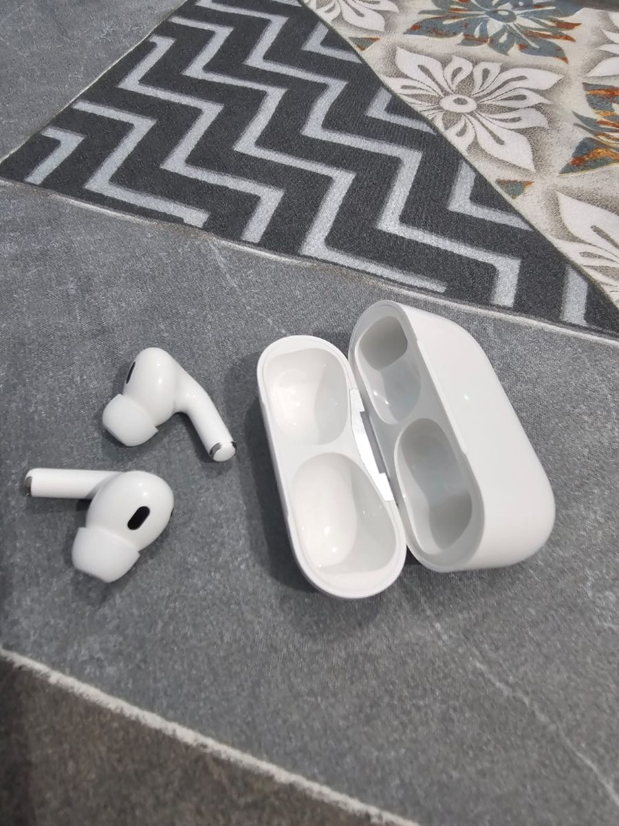 Airpods 2 pro (1:1 mastercopy) - Image 2