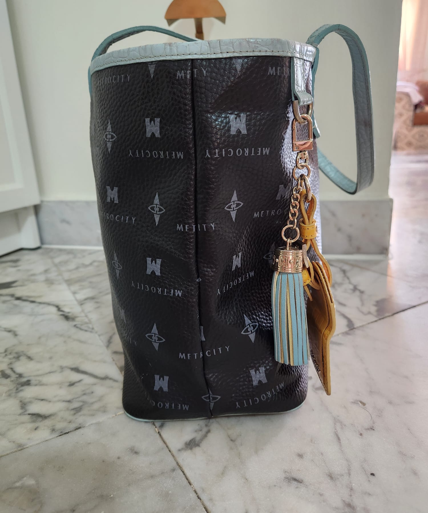 Metro City Bag (used) - Image 2