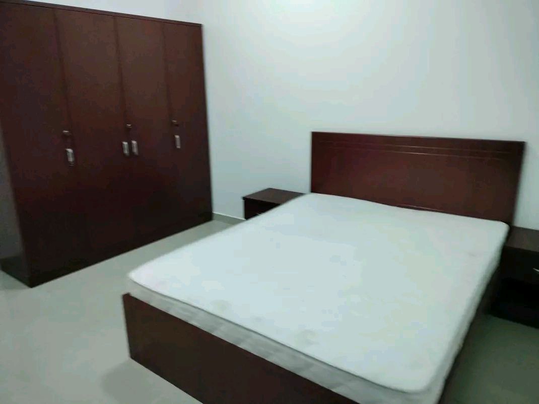 Qatar Airways furniture available - Image 14