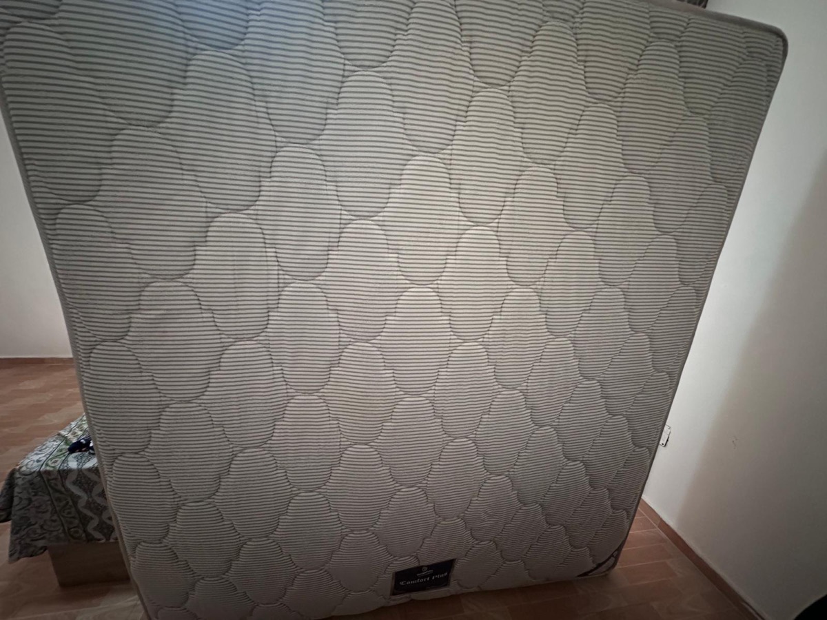 Matnaflex King Size Mattress (180x200) – Almost New - Image 2