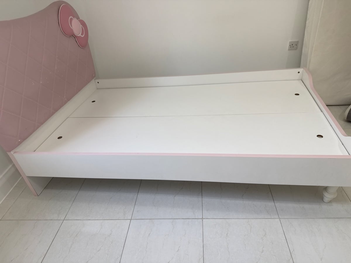 Bed - Image 3