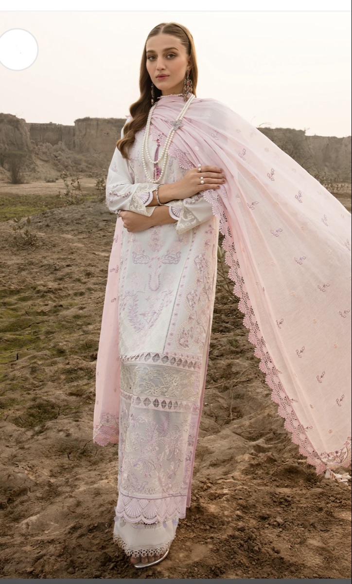 Ready to wear Embroidered lawn - Image 10