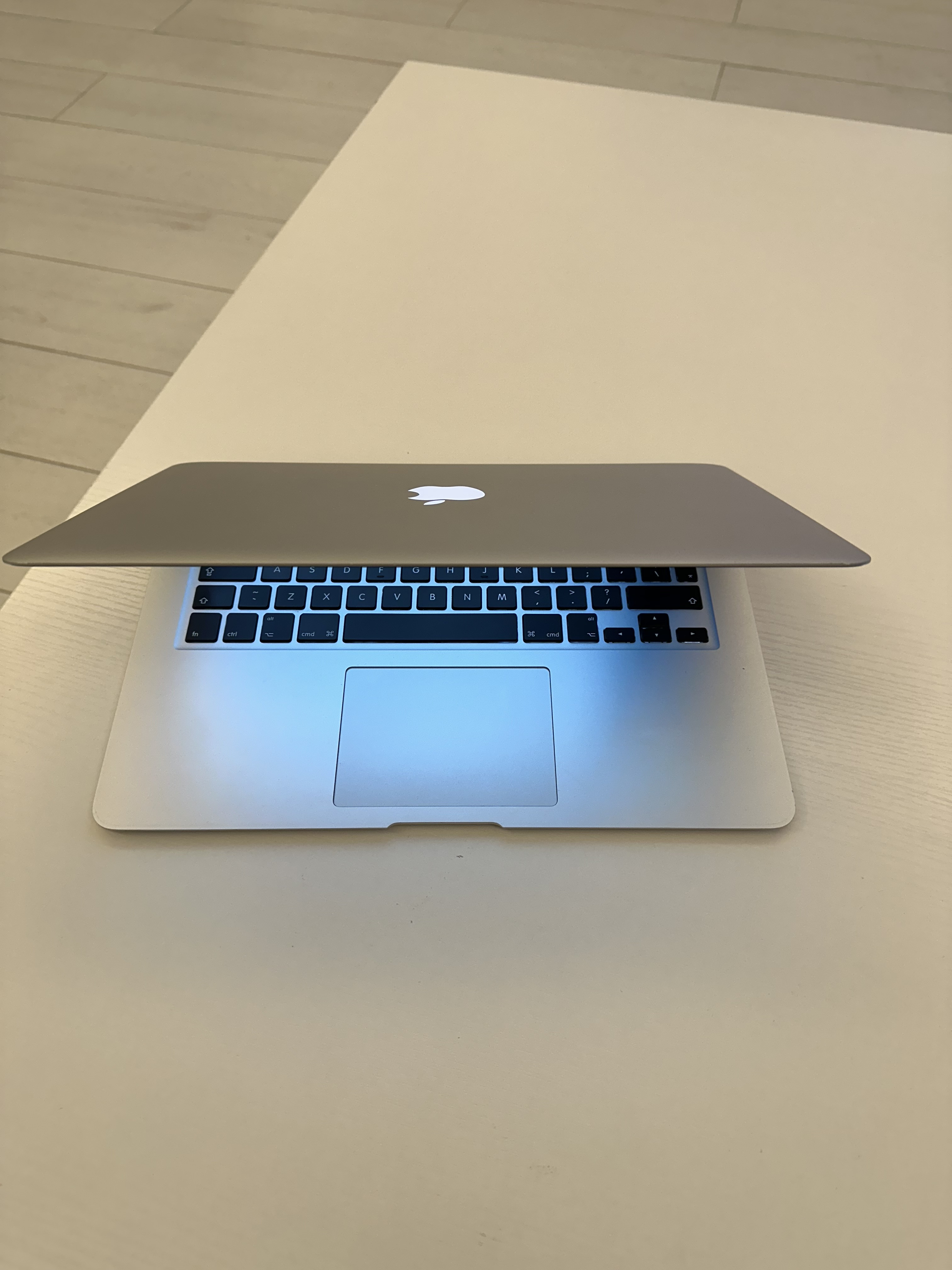 MacBook Air ? 2011  - Image 2