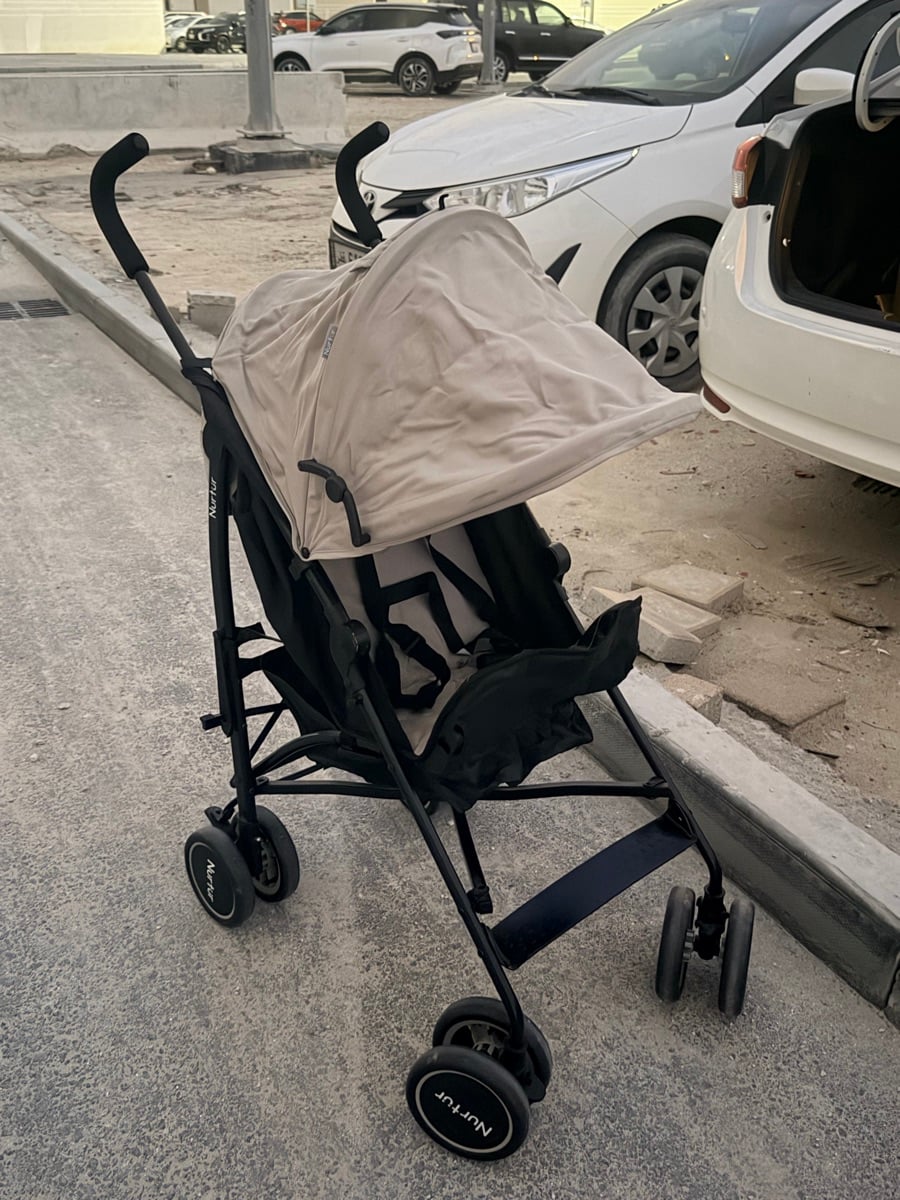 Stroller slightly used - Image 2