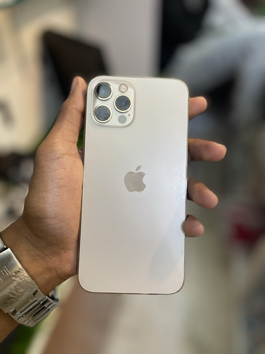 12 pro - Image 1