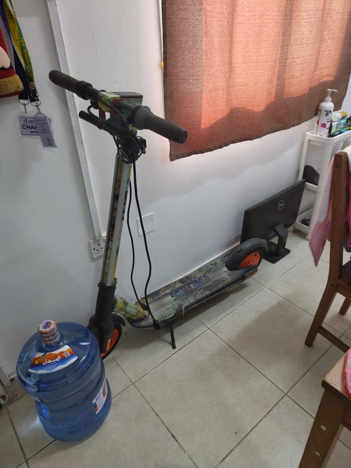 Gmax Circ Electric Scooter - Image 2