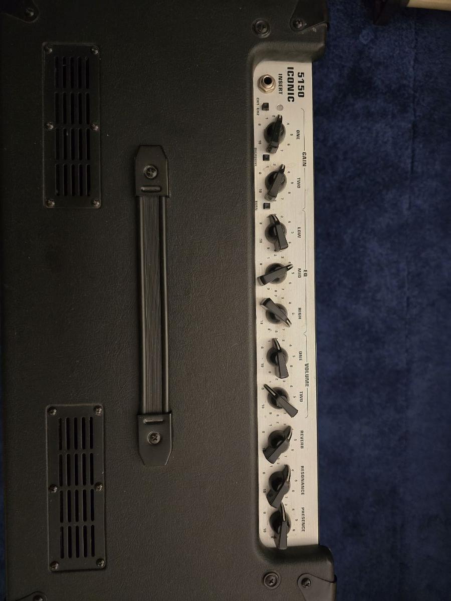 EVH 5150 Iconic Tube Amp almost new..not used with foot switch - Image 2