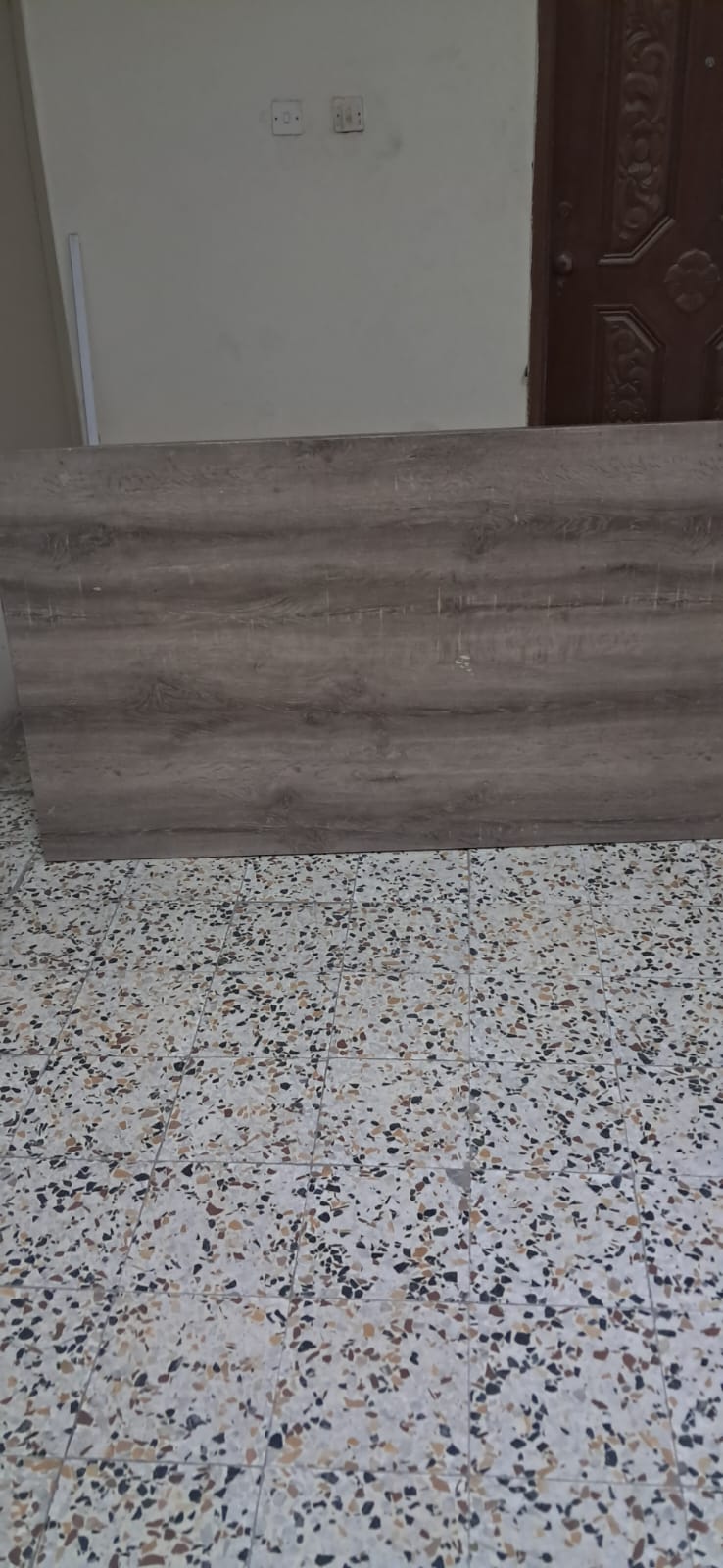 Dining table - Image 3